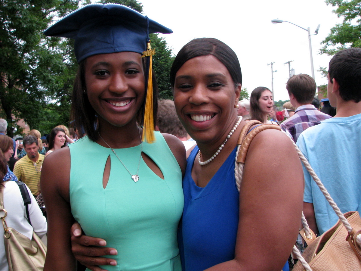Grad_DeannaEstelle_062014.jpg